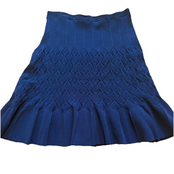 Sandro Paris Blue Textured Stretch Knit Mini Fluted Skirt Pleated Hem Size 3 (L) - Picture 2 of 8